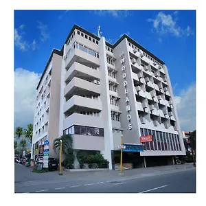 Hotel Woodlands ***